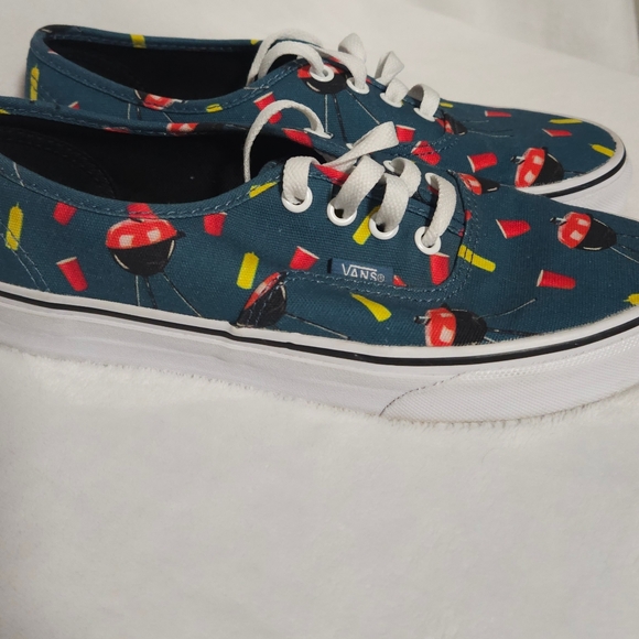 Vans Shoes - Vans unisex Pool Vibes Summer collection shoes
